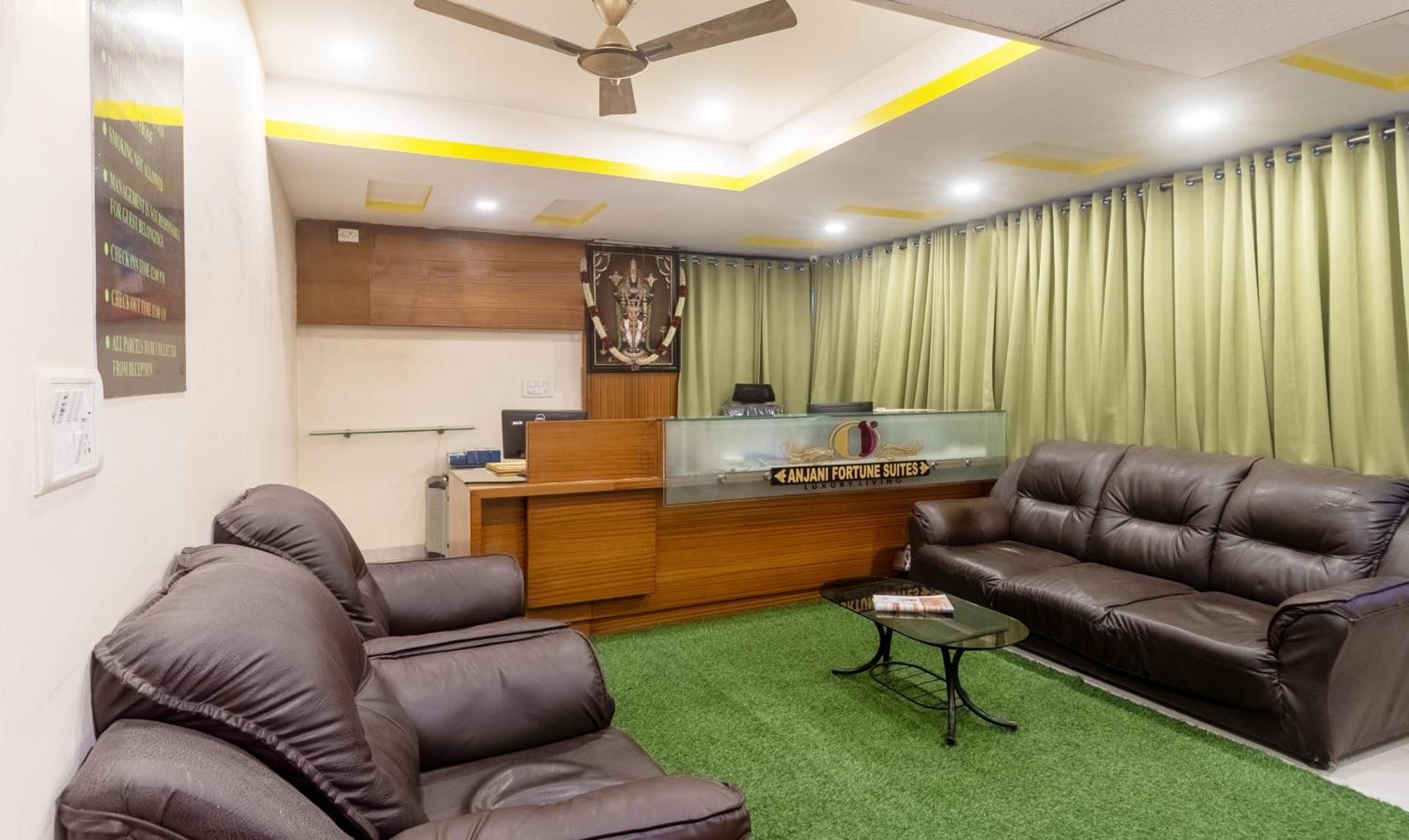 Treebo Anjani Fortune Suites Bangalore Buitenkant foto